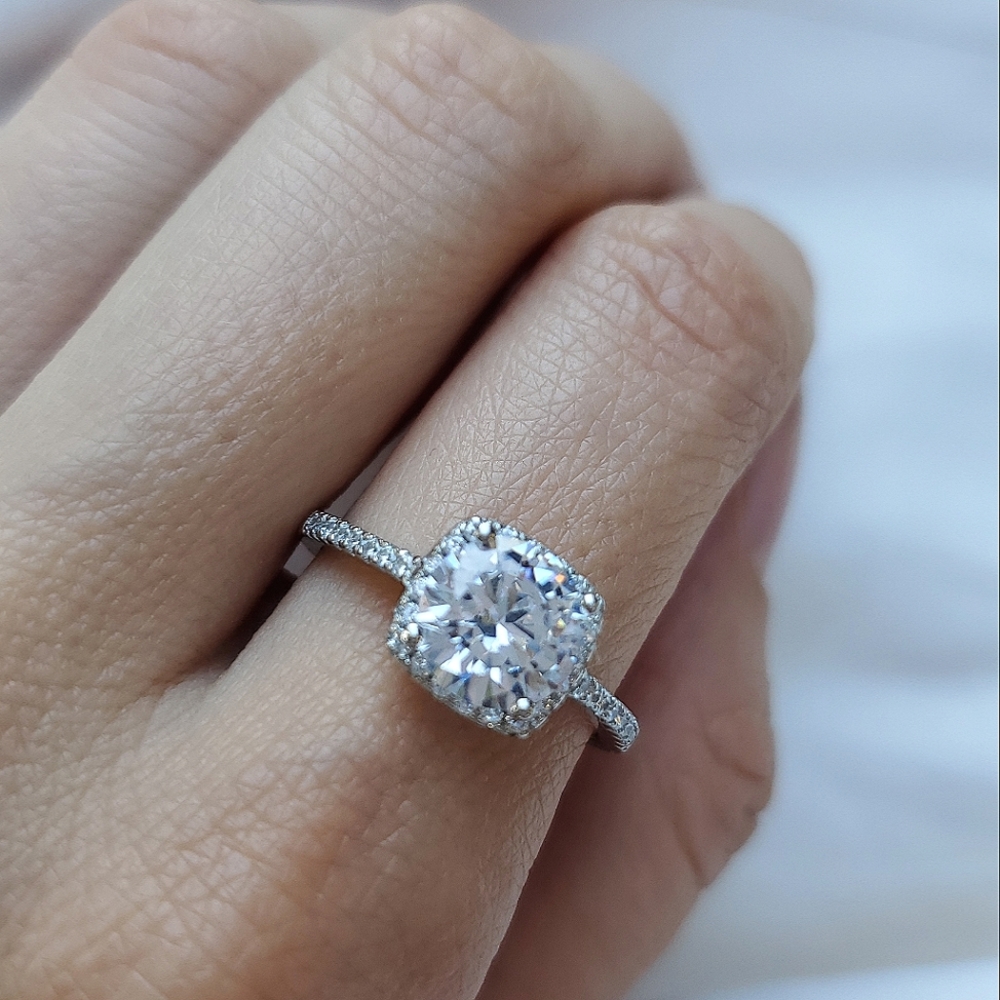 NEW 925 Sterling Silver Diamond Halo Ring